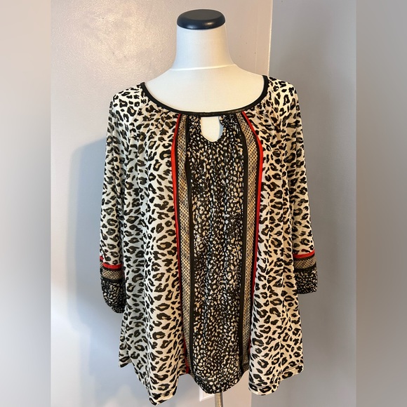 APT 9 black white and red leopard dressy top size 1x - Picture 1 of 2